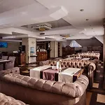 Dianna Hotel 4*