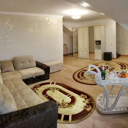 Hotel Dianna